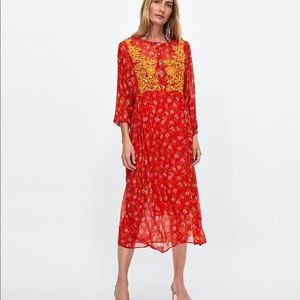 NWT Zara Dress with Embroidered Front